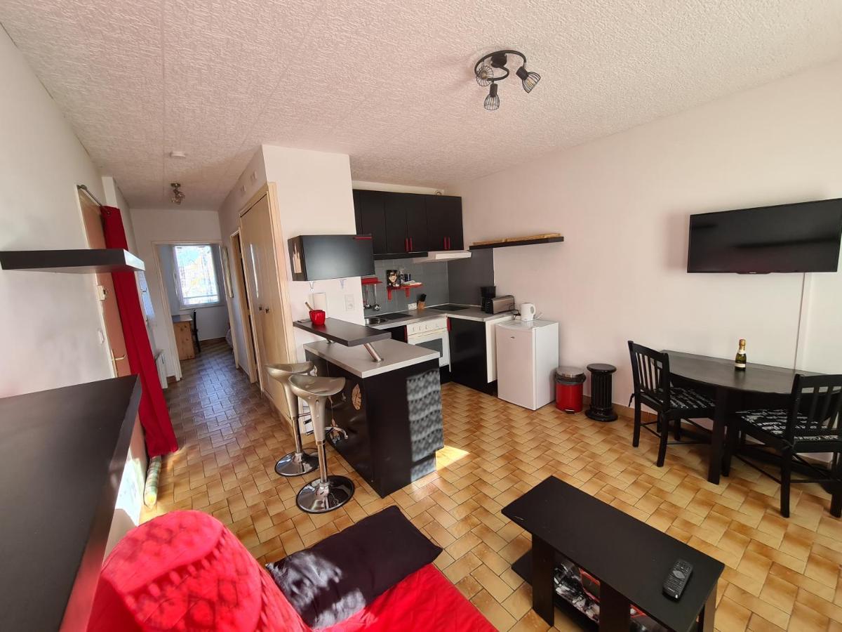 Apartment Viktor II Винон-сюр-Вердон Экстерьер фото